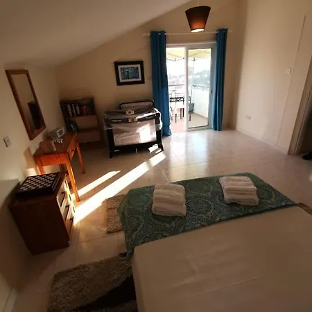 Must - Sea & Salt Panoramic View Apt * 라르나카